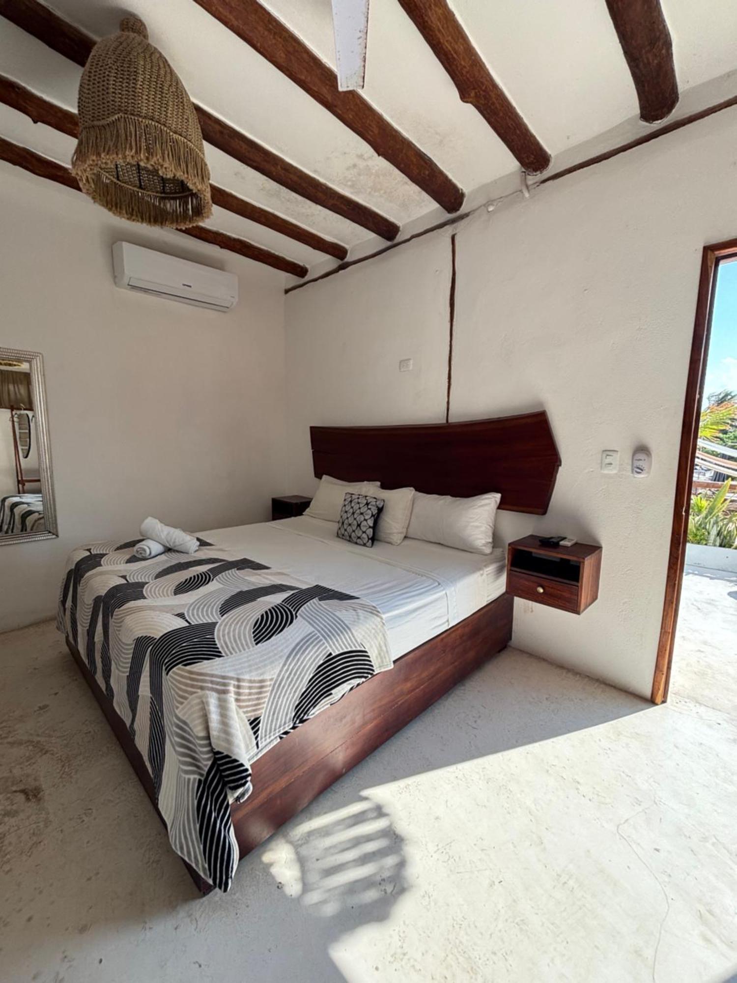 Hotel Mittoz Holbox Exteriör bild